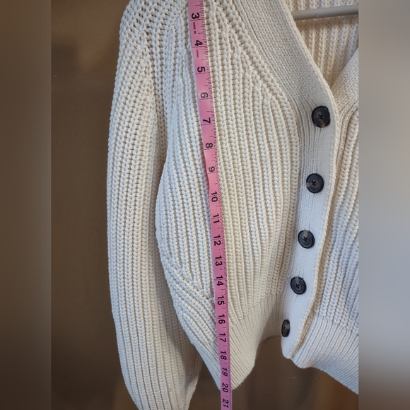Everlane The Texture Cotton Cream Cardigan - Picture 8 of 8